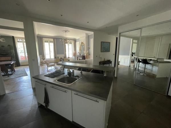 T4 – 126.45 m² – MEUBLE – 2 CHAMBRES – 69009 – LYON
