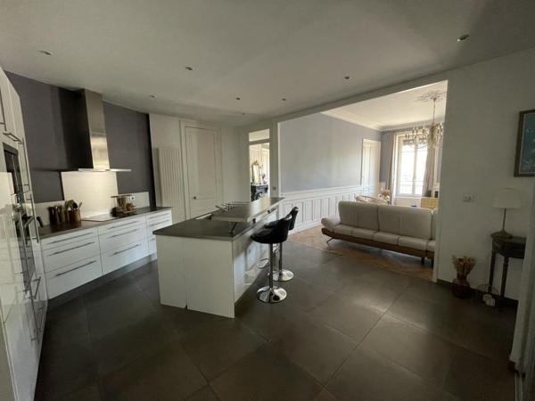 T4 – 126.45 m² – MEUBLE – 2 CHAMBRES – 69009 – LYON