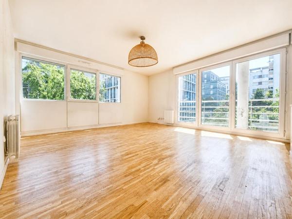3 pièces vue jardin avec balcon