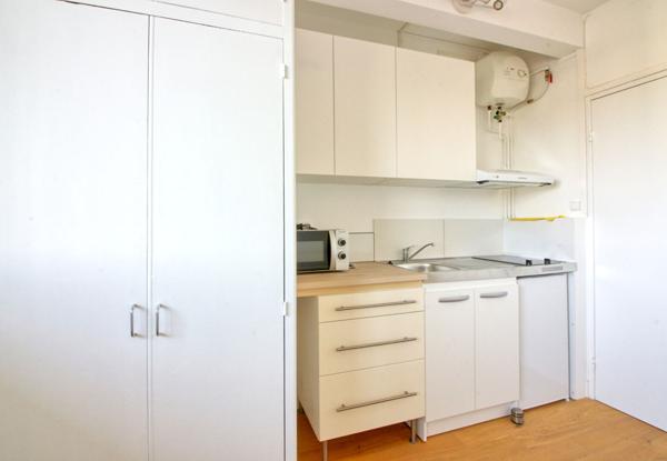 Studette / chambre de service Antony 9.23 m2