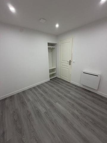 Appartement Chevry Cossigny 2 pièce(s) 30.43 m2