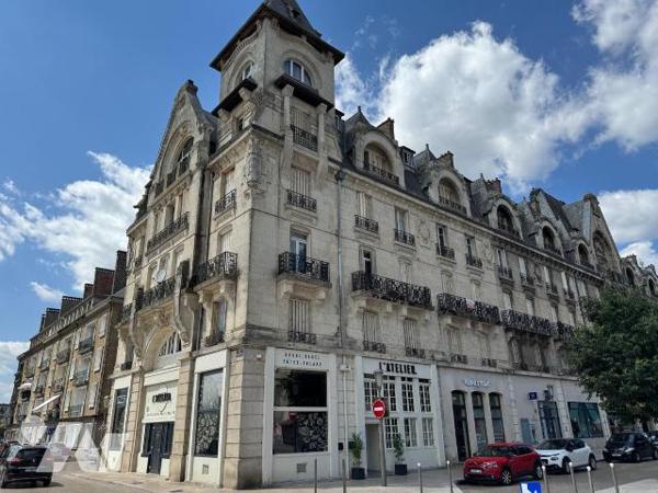 Nouveau mandat sur Charleville-Mézières, secteur Hôtel de Ville.

Appartement situé au troisi...