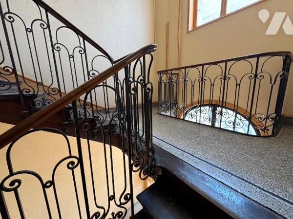 Nouveau mandat sur Charleville-Mézières, secteur Hôtel de Ville.

Appartement situé au troisi...