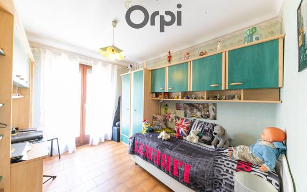 Maison à vendre    4 pièces •  Saint-Estève