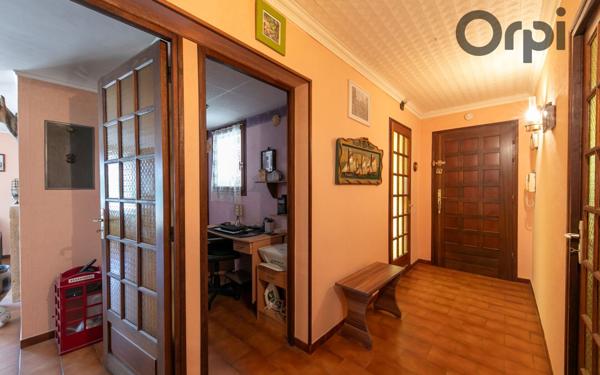 Maison à vendre    4 pièces •  Saint-Estève