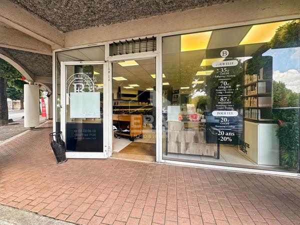 Local commercial St Fargeau Ponthierry 56m2