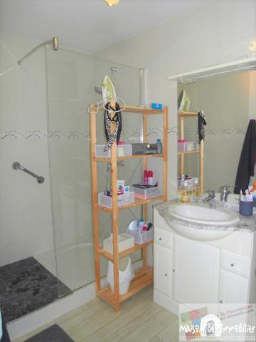 A louer à COGNAC Centre-ville - Appartement - 2 pièces - 64m² - Résidence avec ascenseur