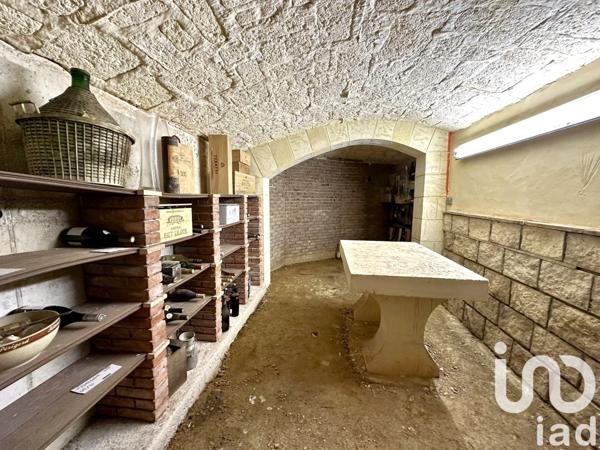 Maison traditionnelle 5 pièces de 193 m² à Le Plan-de-la-Tour (83120)