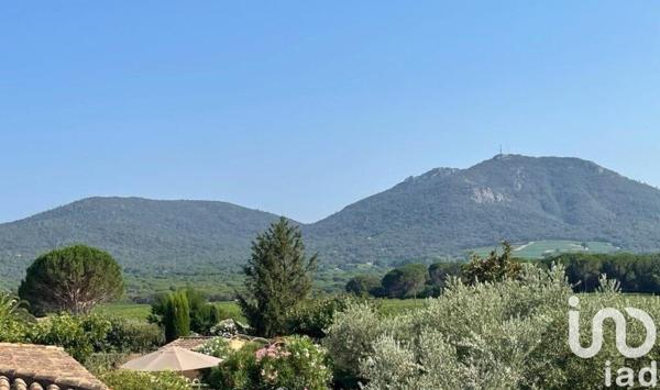 Maison traditionnelle 5 pièces de 193 m² à Le Plan-de-la-Tour (83120)