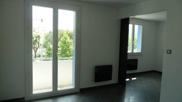 Location appartement Grenoble 38000 3 pièces 51 m²