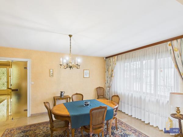 Maison familiale en semi plain pied