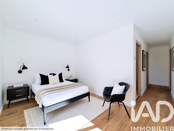 Maison à vendre 5 pièces 182 m² Nîmes