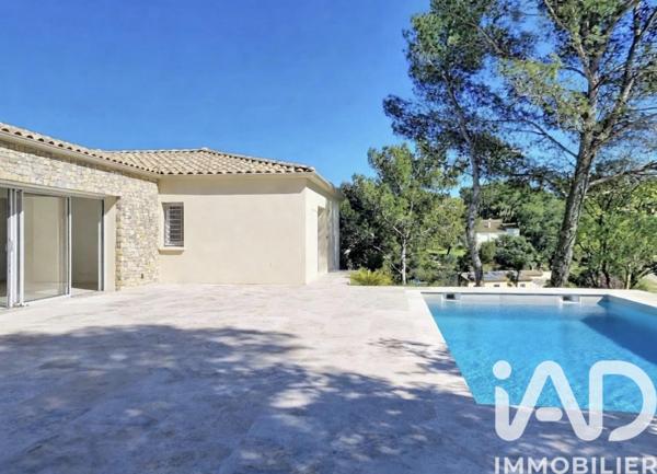Maison à vendre 5 pièces 182 m² Nîmes