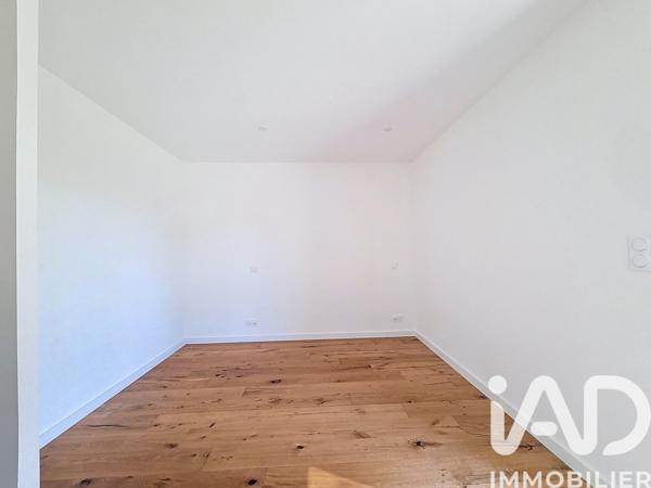 Maison à vendre 5 pièces 182 m² Nîmes
