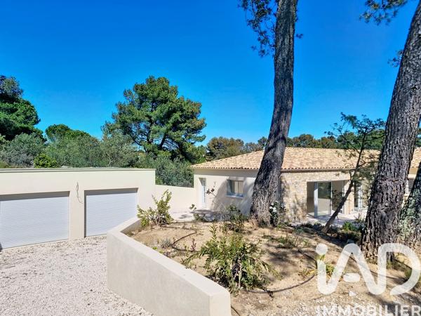 Maison à vendre 5 pièces 182 m² Nîmes