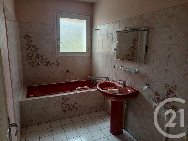Maison à vendre  4 pièces - 99 m 2   AYTRE  - 17