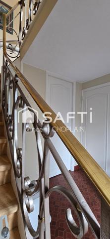 pharos, Bel-étage lumineuse, 3CH, garage jardin, Métro Tram