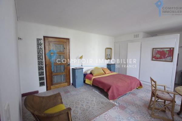 Maison 10 pièce(s) 7 chambre(s) 300 m²