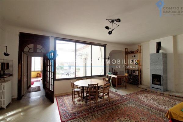 Maison 10 pièce(s) 7 chambre(s) 300 m²