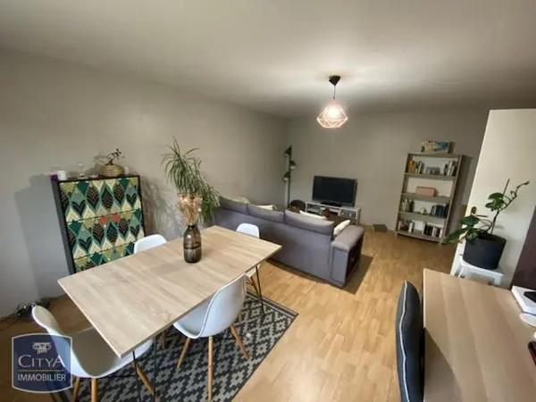 Appartement à louer 2 pièces 53.64m²