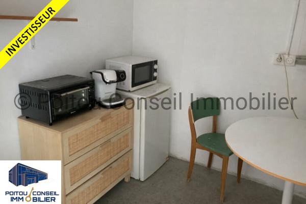 OPPORTUNITE INVESTISSEUR SECTEUR LA MUDE LOCAL D’ACTIVITE TRES BON ETAT 132 m2 OCCUPE