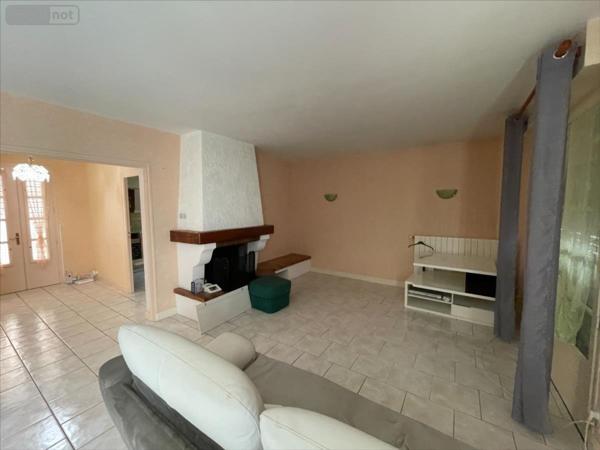 Maison individuelle à vendre à Saint-Xandre en Charente-Maritime (17138), ref : PO 440