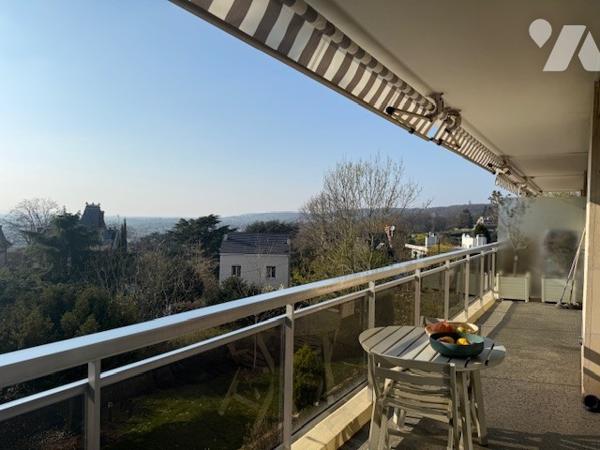 Appartement à vendre à Montmorency au Centre Ville (95160) en Val-d'Oise (95), 4 pièces, 3 chambres