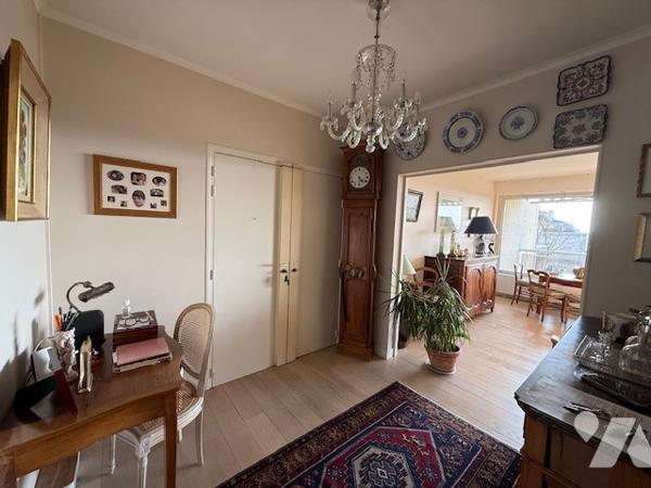 Appartement à vendre à Montmorency au Centre Ville (95160) en Val-d'Oise (95), 4 pièces, 3 chambres