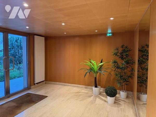 Appartement à vendre à Montmorency au Centre Ville (95160) en Val-d'Oise (95), 4 pièces, 3 chambres