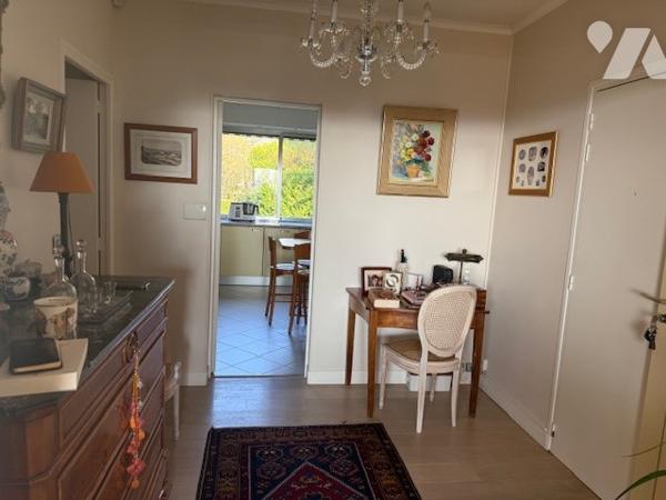 Appartement à vendre à Montmorency au Centre Ville (95160) en Val-d'Oise (95), 4 pièces, 3 chambres