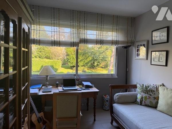 Appartement à vendre à Montmorency au Centre Ville (95160) en Val-d'Oise (95), 4 pièces, 3 chambres