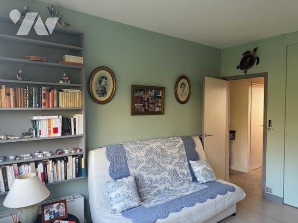 Appartement à vendre à Montmorency au Centre Ville (95160) en Val-d'Oise (95), 4 pièces, 3 chambres