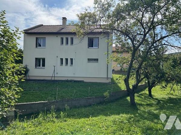 Maison de construction traditionnelle 