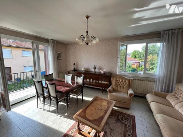 Maison de construction traditionnelle 