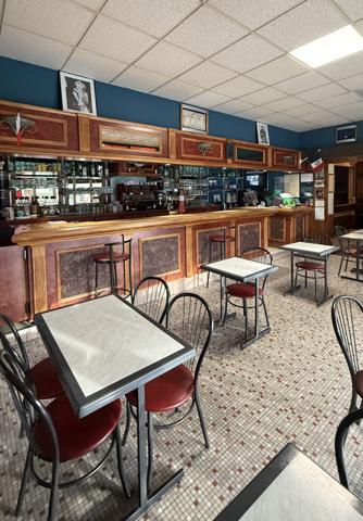 À vendre - Maison individuelle, 7 pièces située à Montoire-sur-le-Loir (41800)