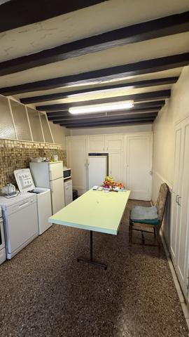 À vendre - Maison individuelle, 7 pièces située à Montoire-sur-le-Loir (41800)