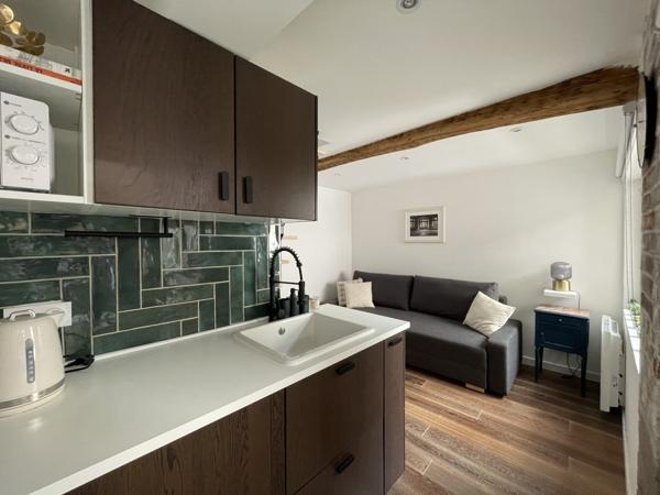 À vendre - Maison, 7 pièces située à Compiègne (60200)