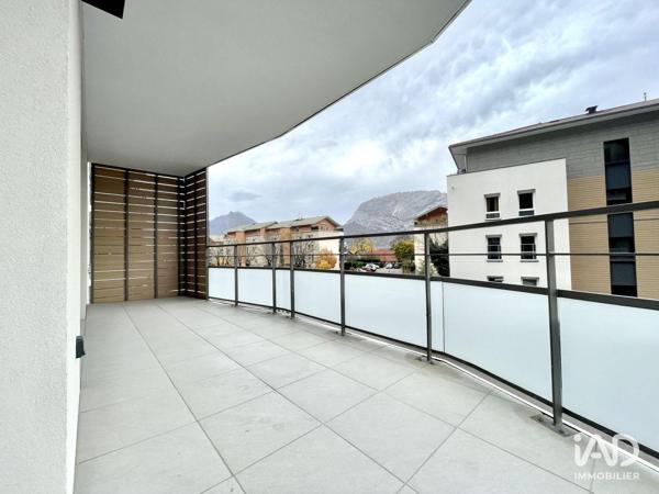 Appartement à vendre 3 pièces 66 m² Sassenage
