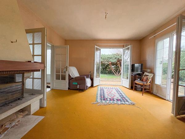 ANGERS - Maison familiale au calme avec jardin, garage et vie de plain-pied !