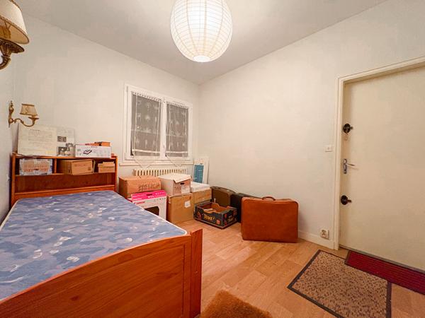 ANGERS - Maison familiale au calme avec jardin, garage et vie de plain-pied !