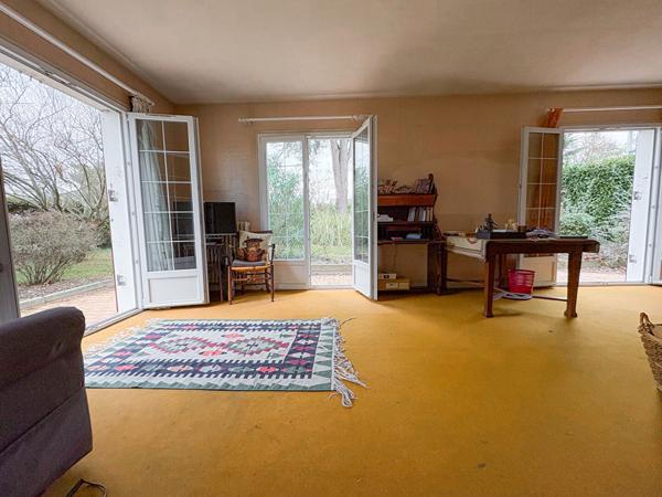 ANGERS - Maison familiale au calme avec jardin, garage et vie de plain-pied !