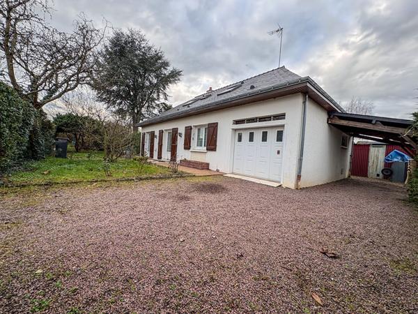 ANGERS - Maison familiale au calme avec jardin, garage et vie de plain-pied !