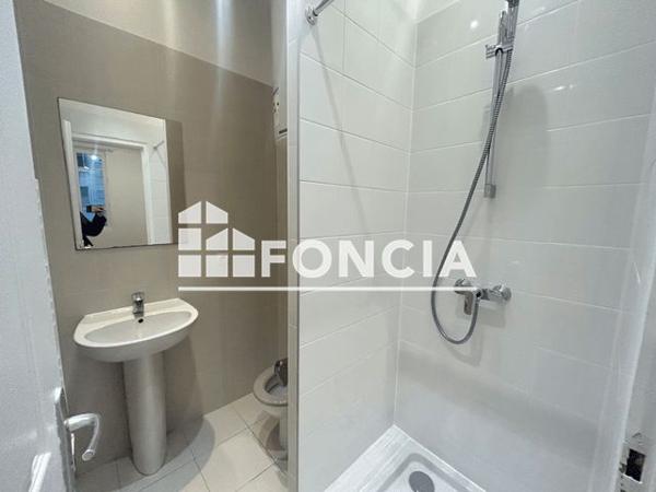 Location Studio 18.94 m² - 2 BIS RUE TARBE Paris 75017