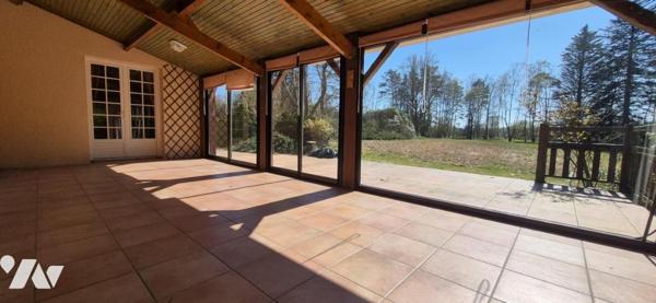 MAISON TRADITIONNELLE - 5 CHAMBRES - TERRAIN 12300 M2