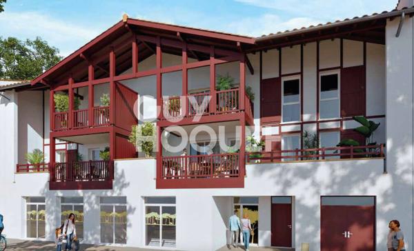 SOUSTONS - Hyper centre-ville