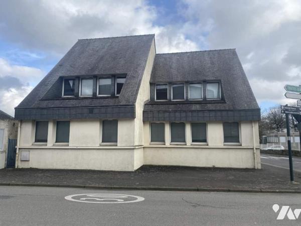 Local à usage professionnel