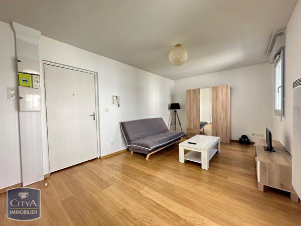 Appartement à louer 1 pièce 27m²