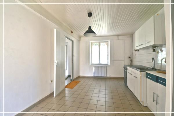 Maison plain-pied à vendre 3 pièces CHATEAUMEILLANT (18)