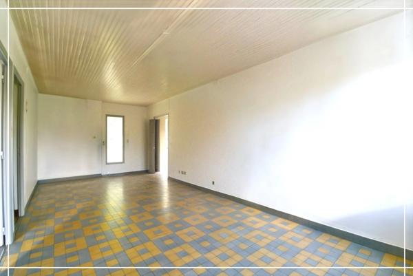 Maison plain-pied à vendre 3 pièces CHATEAUMEILLANT (18)