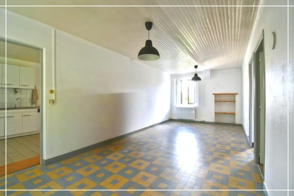 Maison plain-pied à vendre 3 pièces CHATEAUMEILLANT (18)